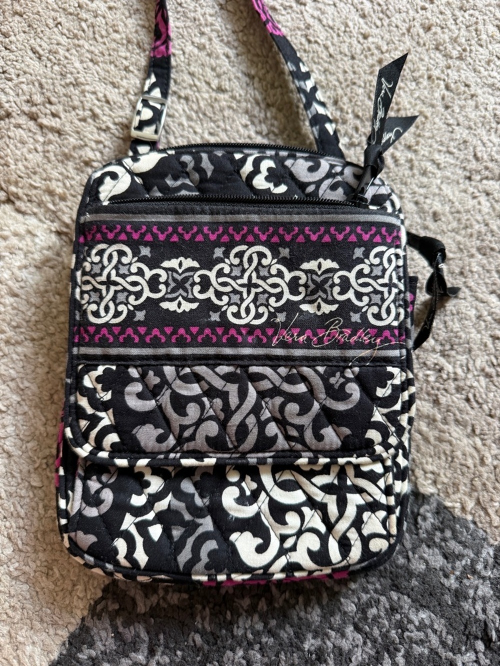 Vera Bradley Black, White & Magenta  Quilted Crossbody Organizer